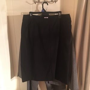 Black,lined skirt. New with tags